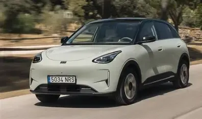 Geely E2